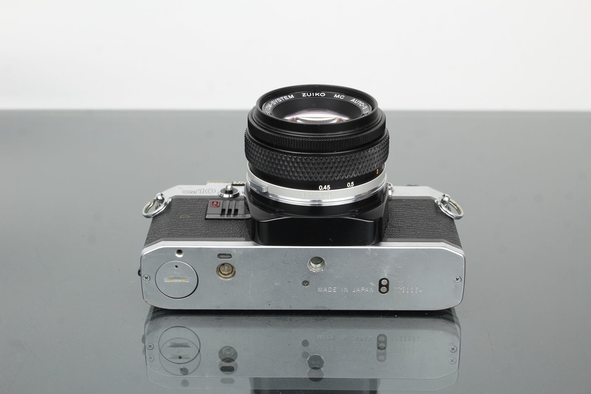 Olympus OM10 + obiettivo Olympus 1:1.8 50mm