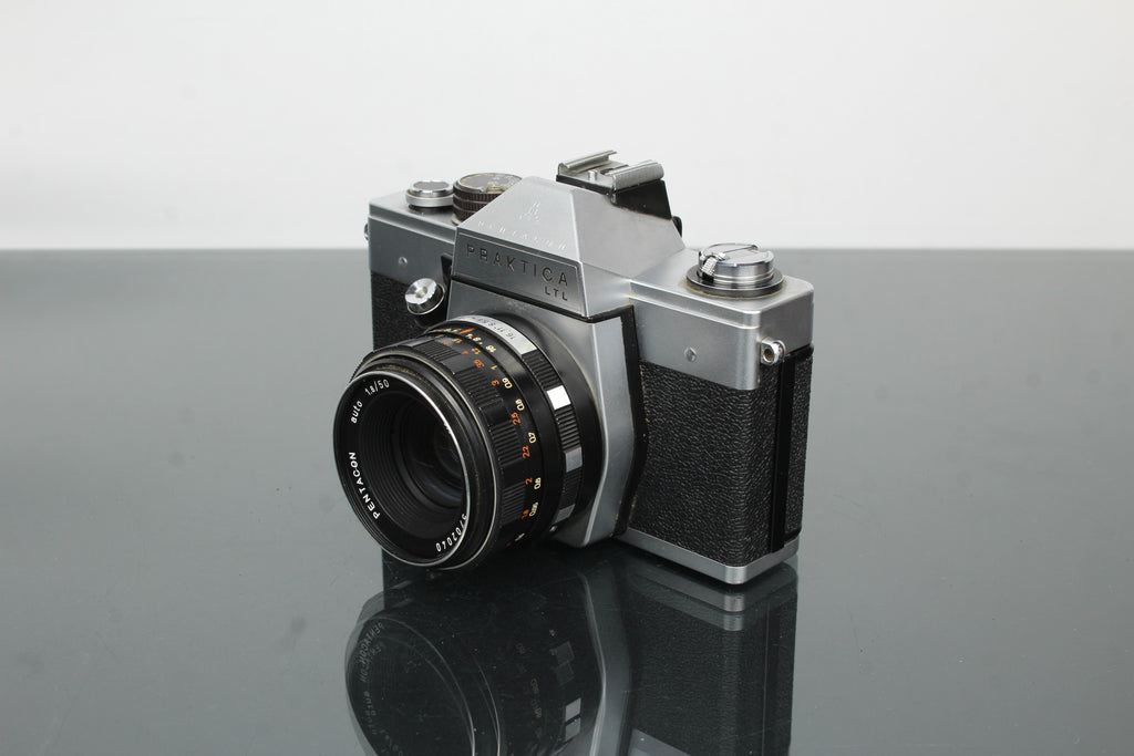 <tc>Praktica</tc> LTL + Obiettivo Pentacon 1.8/50