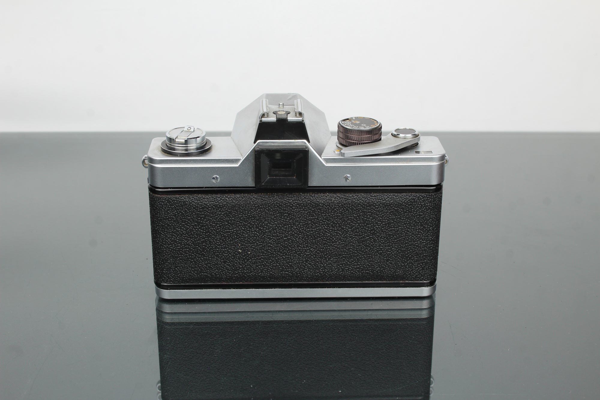 <tc>Praktica</tc> LTL + Obiettivo Pentacon 1.8/50