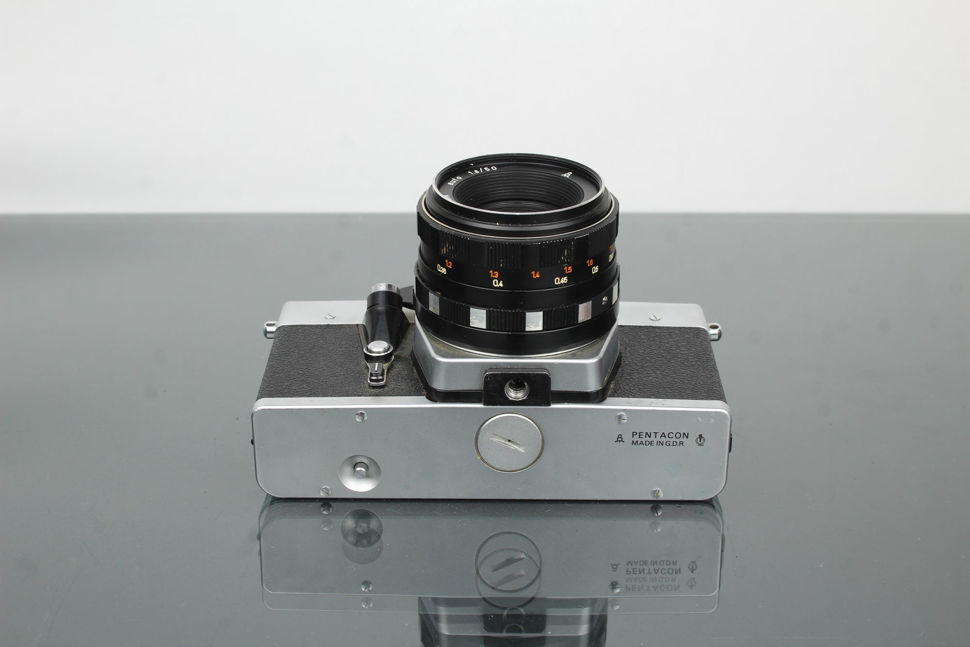 <tc>Praktica</tc> LTL + Obiettivo Pentacon 1.8/50