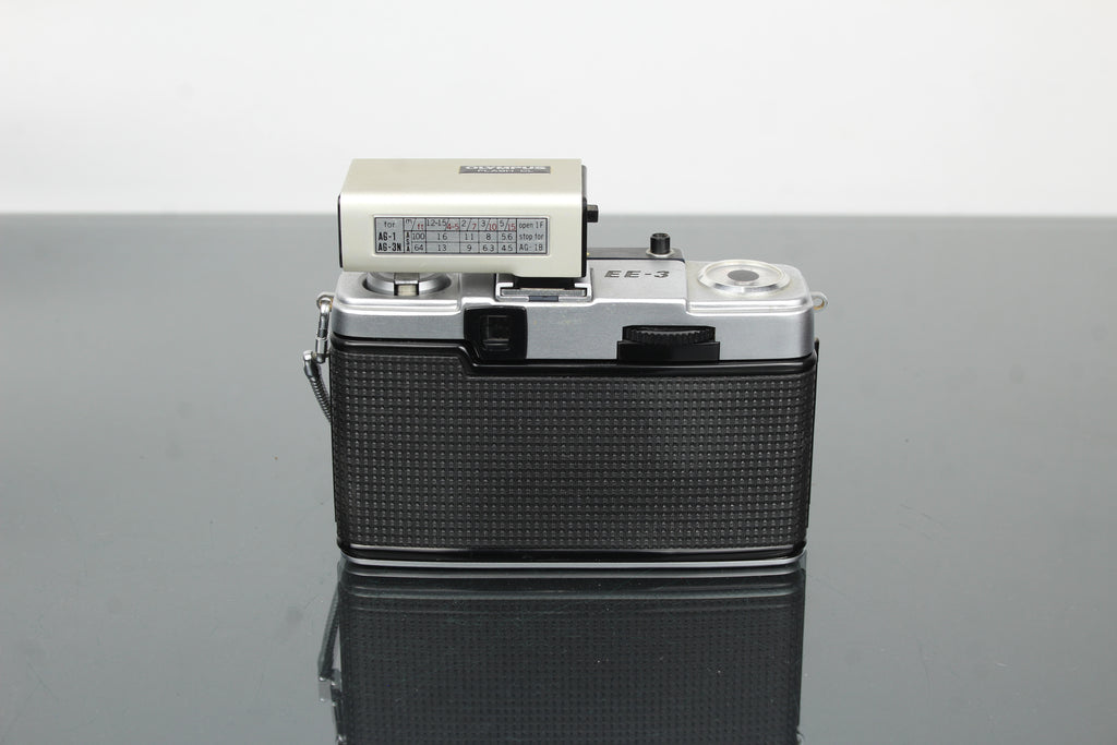 Olympus pen EE-3 Mezzo formato