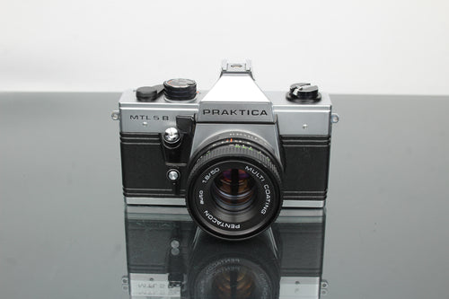 Praktica MLT 5 B + obiettivo Pentacon auto 1.8/50 (attacco M42)