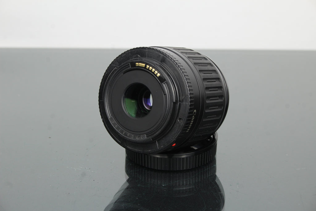 Obiettivo zoom Canon EF 35-80mm 1:4-5.6 + attacco Canon EF