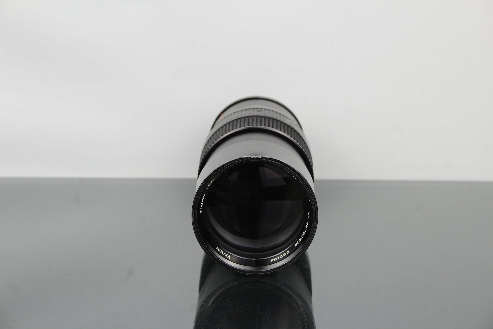 Vivitar Lens - 200mm 1:3.5 Auto telephoto M42 Mount