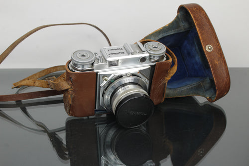 Voigtlander Prominent + 50mm f/1.5 Nokton lens