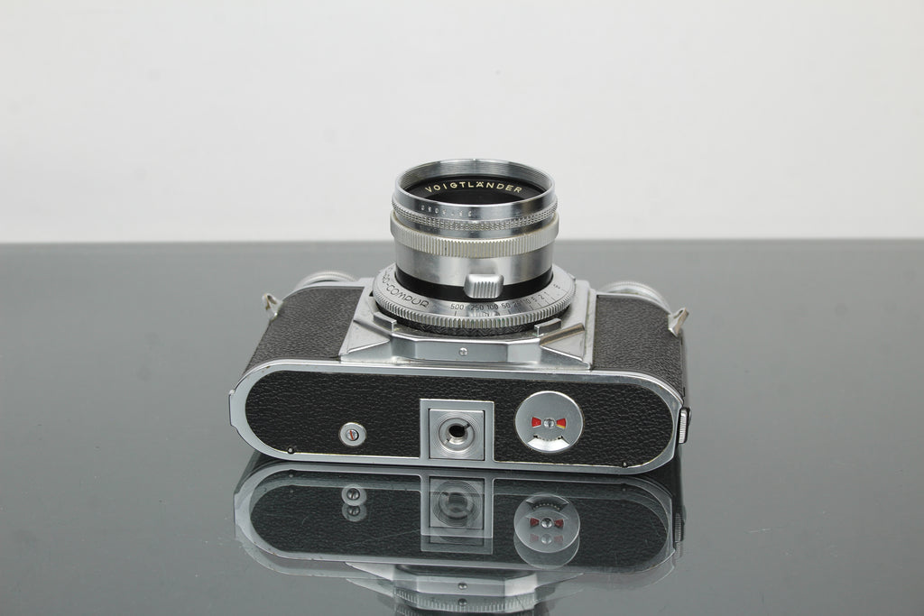 Voigtländer Prominent + obiettivo 50mm f/1.5 Nokton