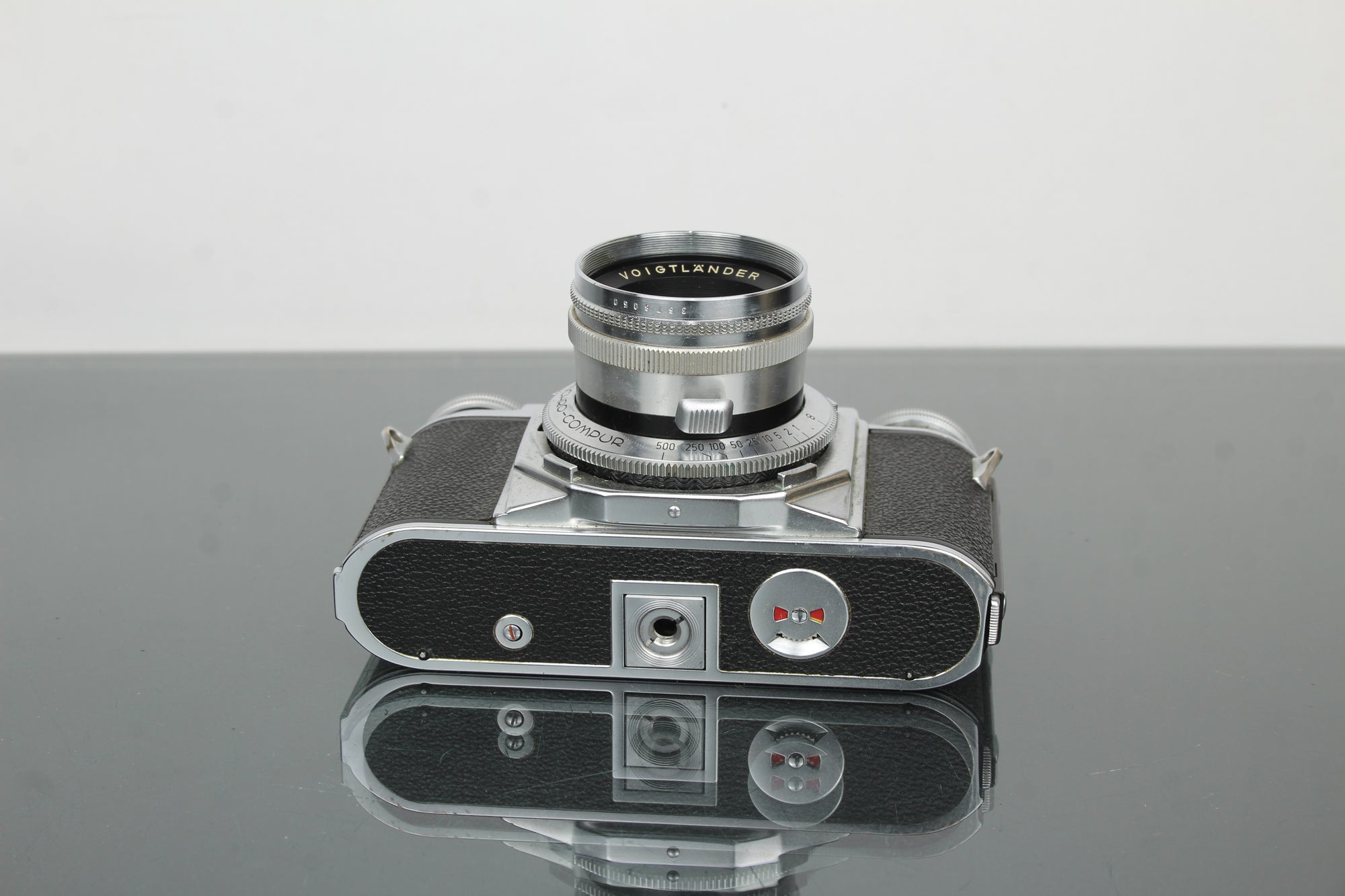 Voigtländer Prominent + obiettivo 50mm f/1.5 Nokton