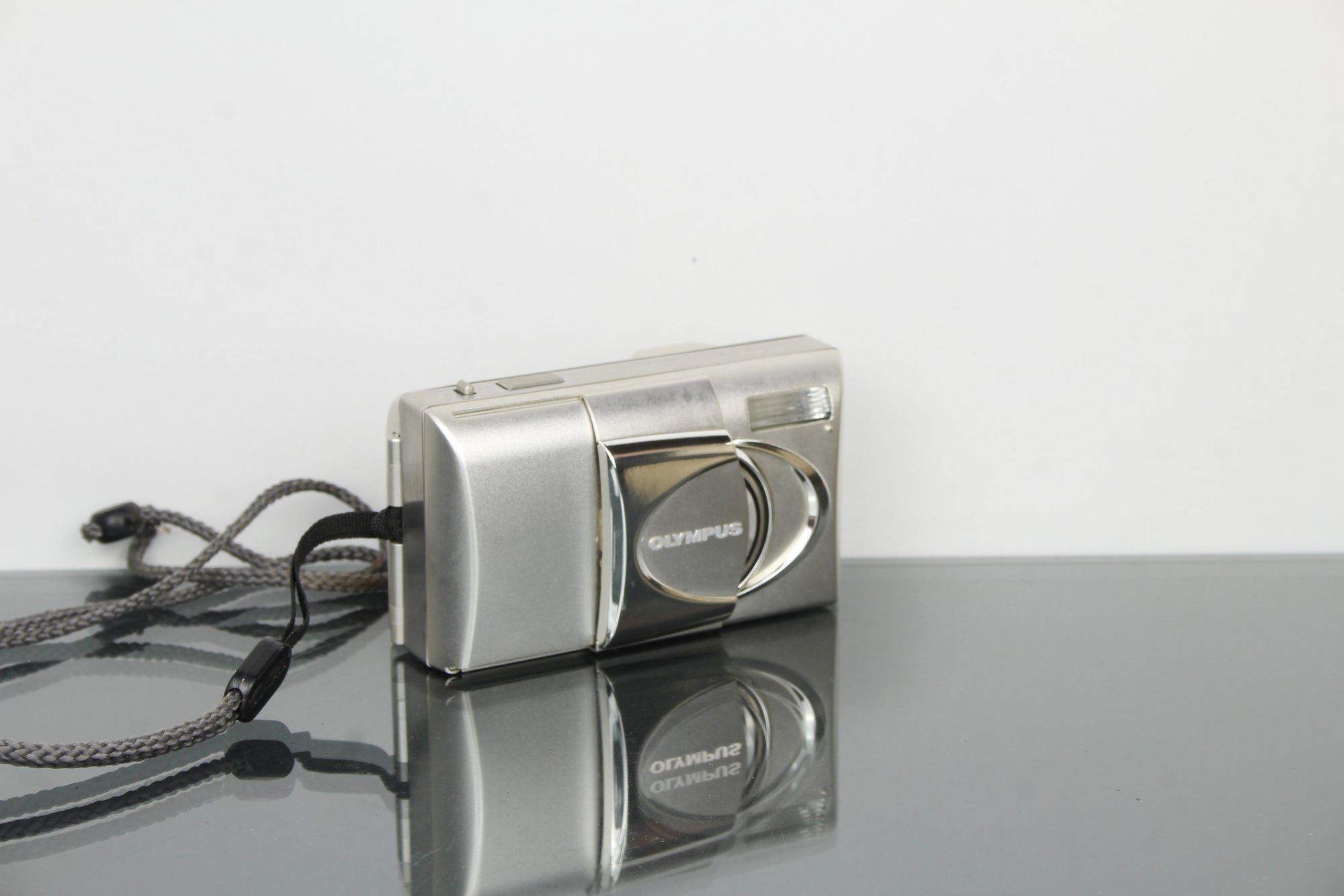 Olympus Mju-V Tutte le condizioni atmosferiche
