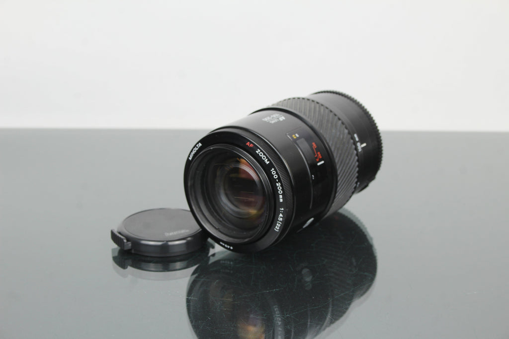 Minolta AF 100-200mm f/4.5 (A-Mount)