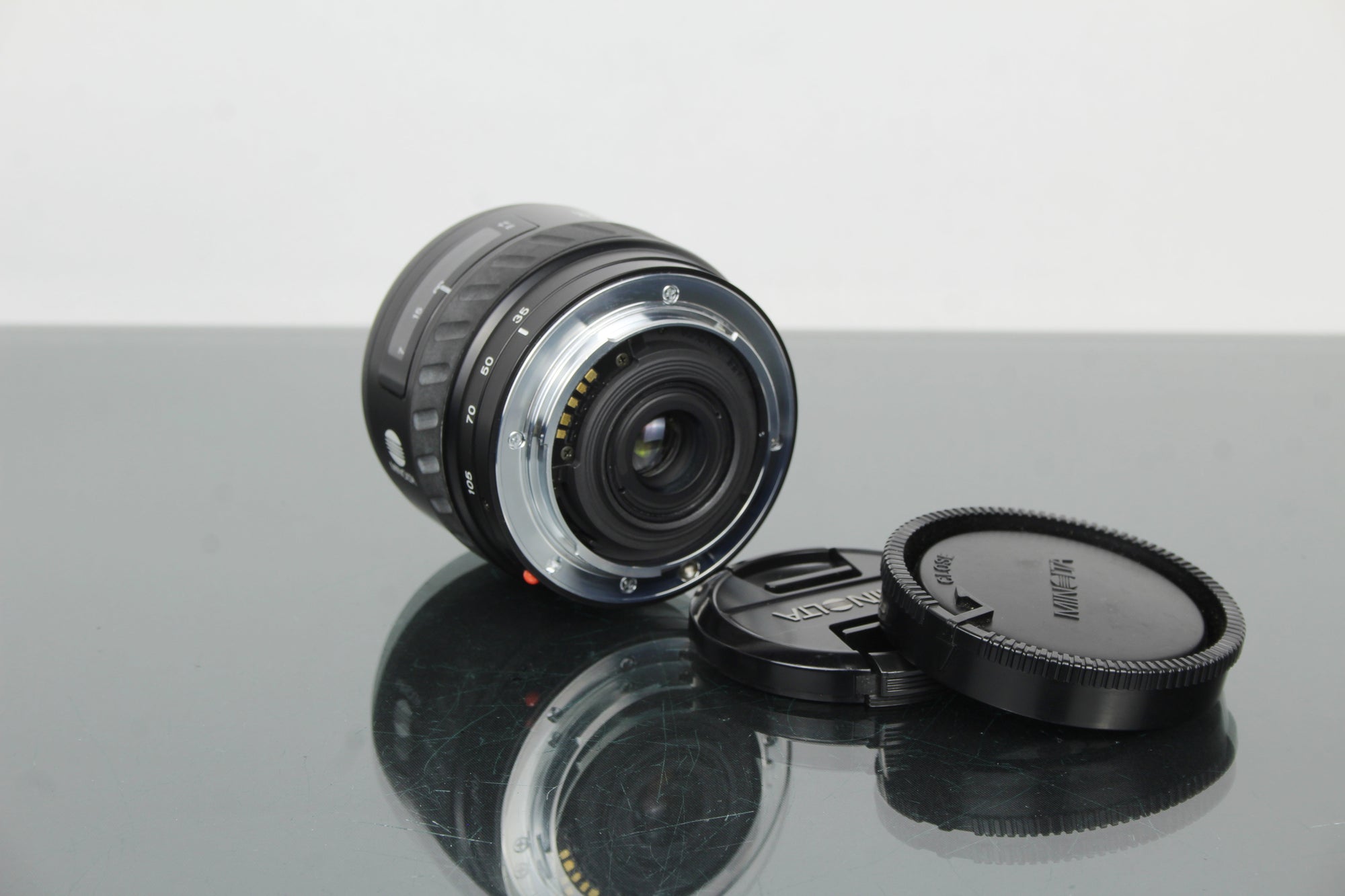 Minolta AF 35-105mm f/3.5-4.5 (A-mount)