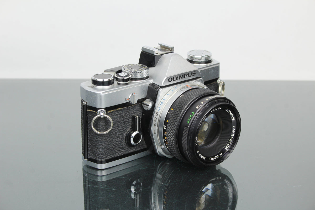 Olympus OM-1 + obiettivo Olympus 50mm 1.8