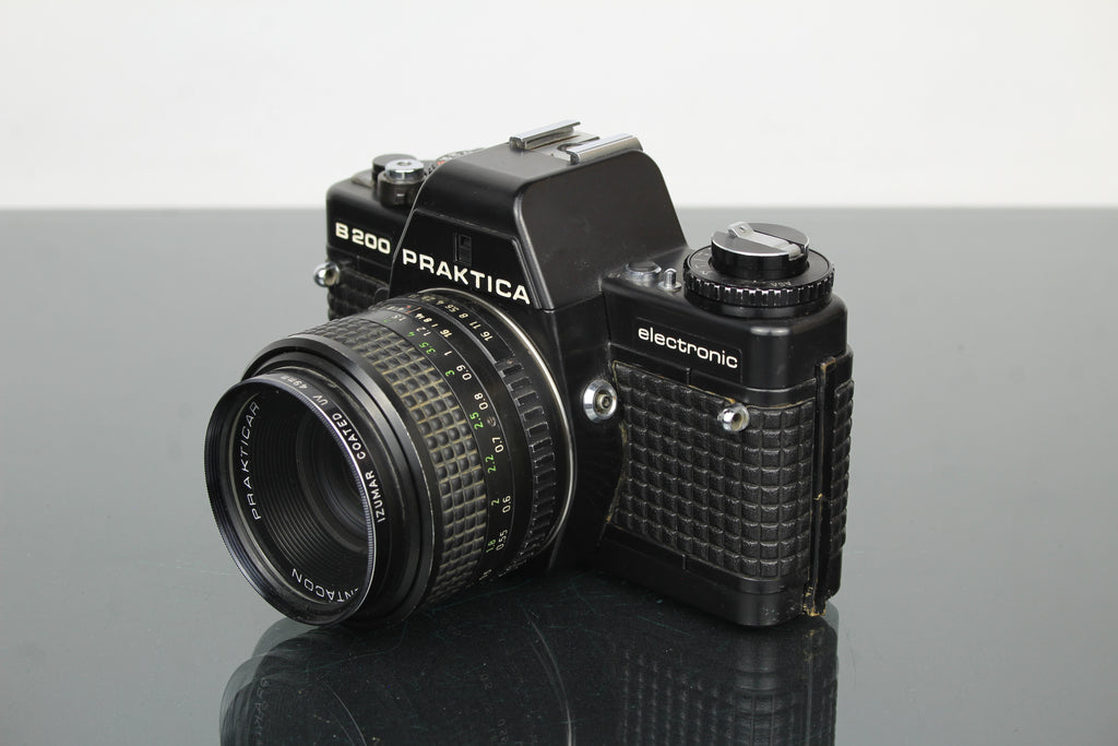 <tc>Praktica</tc> B200 elettronico +  <tc>Praktica</tc>r 50mm 1.8 obiettivo