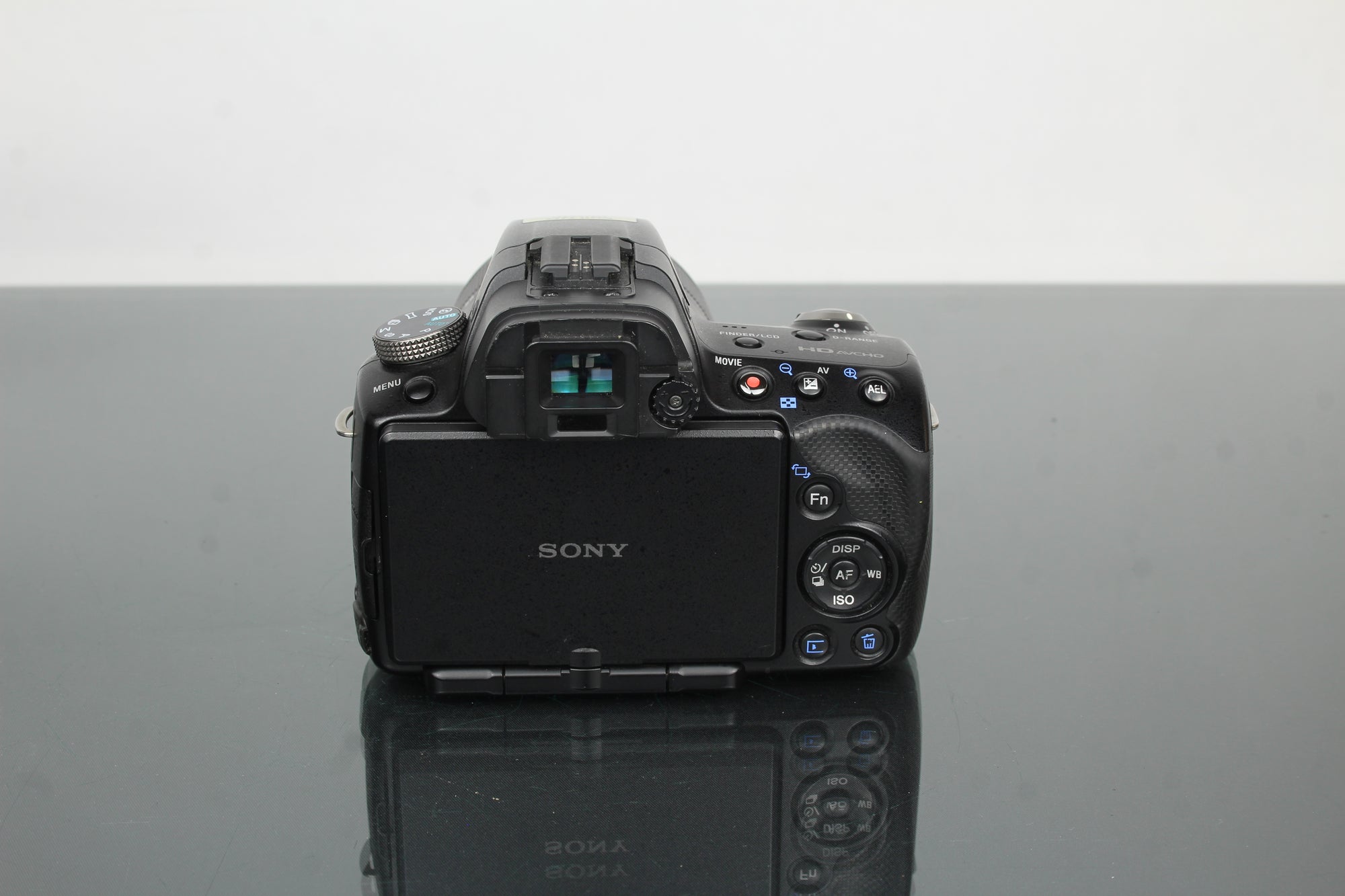 Sony SLT A33 + Obiettivo Sony DT 3.5-5.6/18-55