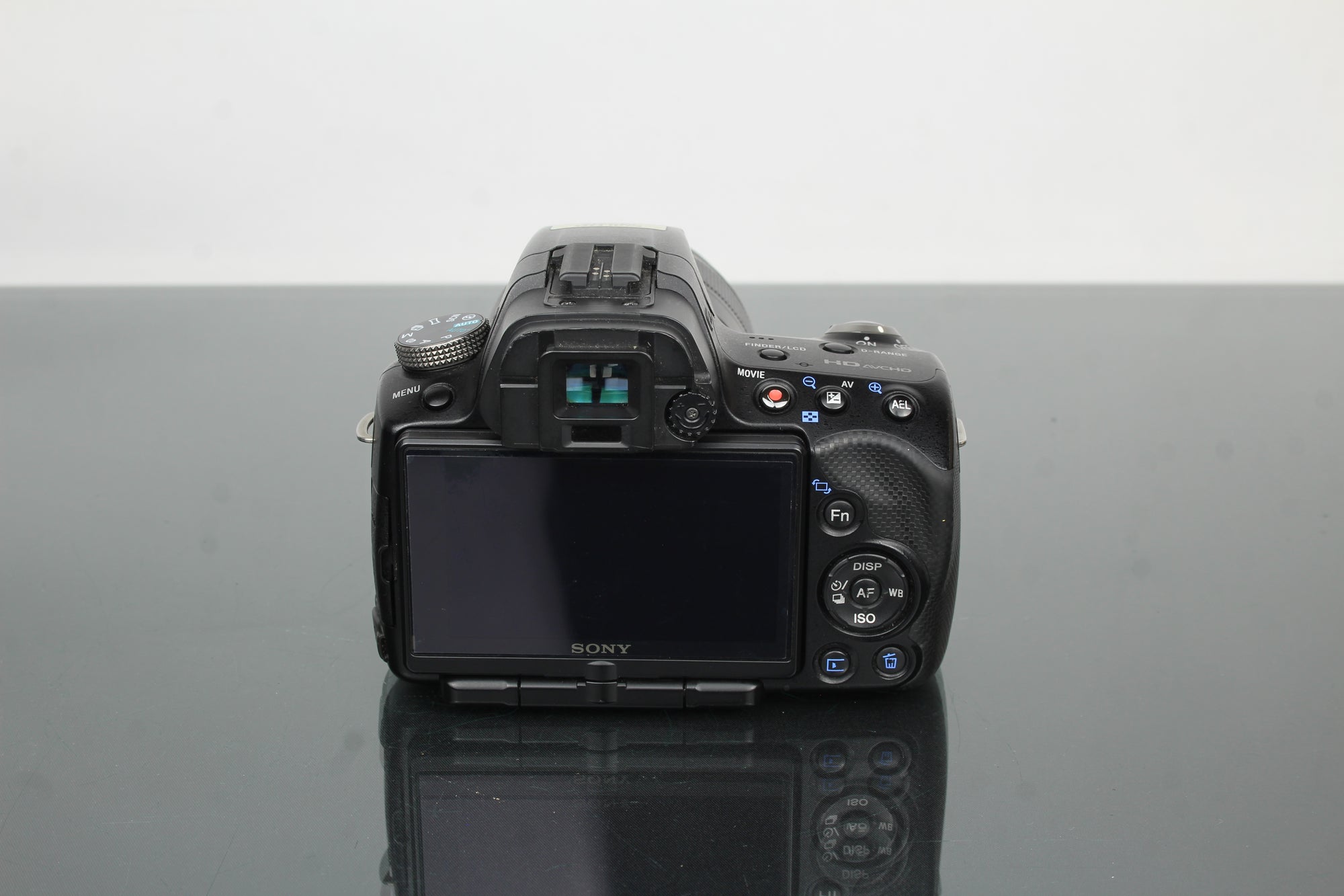 Sony SLT A33 + Obiettivo Sony DT 3.5-5.6/18-55