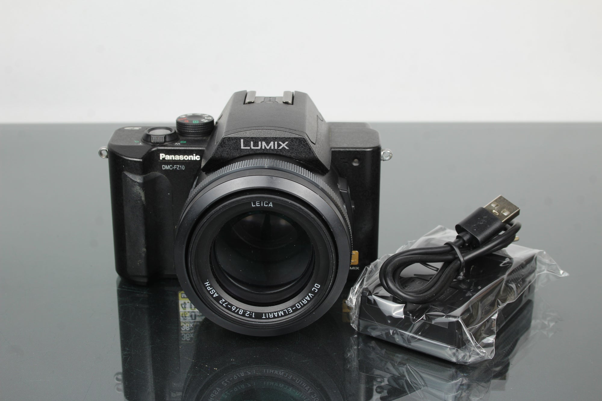 Panasonic Lumix DMC-FZ10