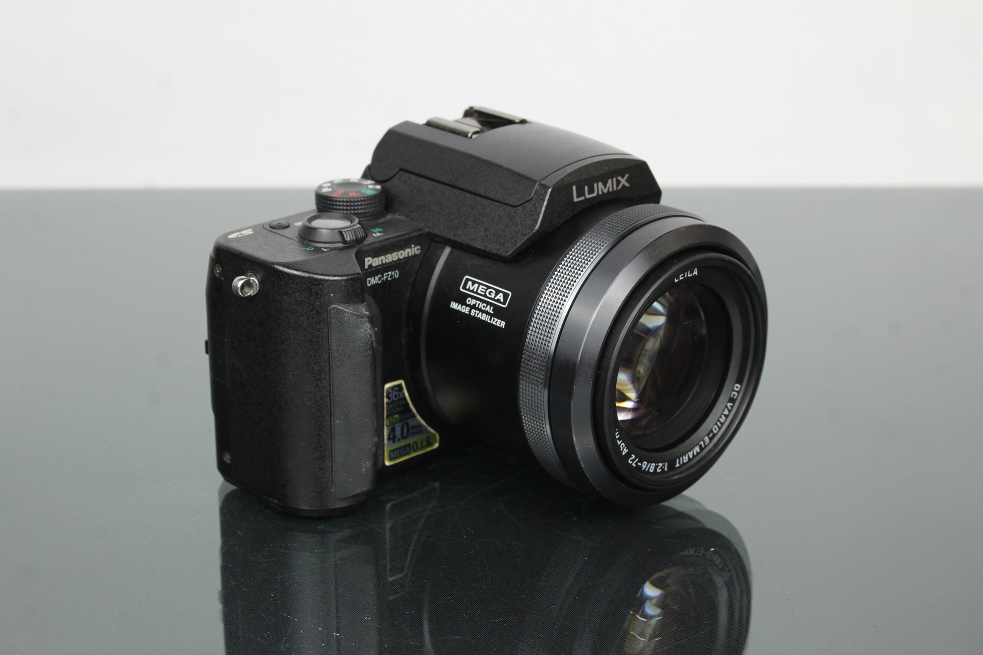 Panasonic Lumix DMC-FZ10