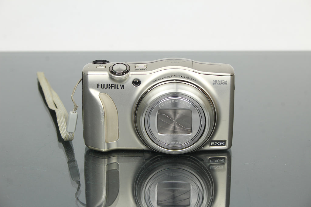 Fujifilm FinePix F800EXR