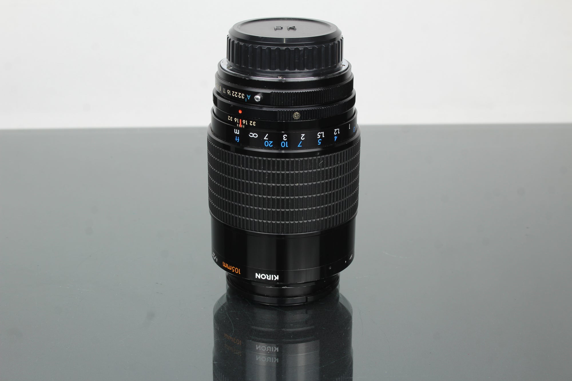 Kiron 105mm f/2.8 Macro 1:1 attacco PK