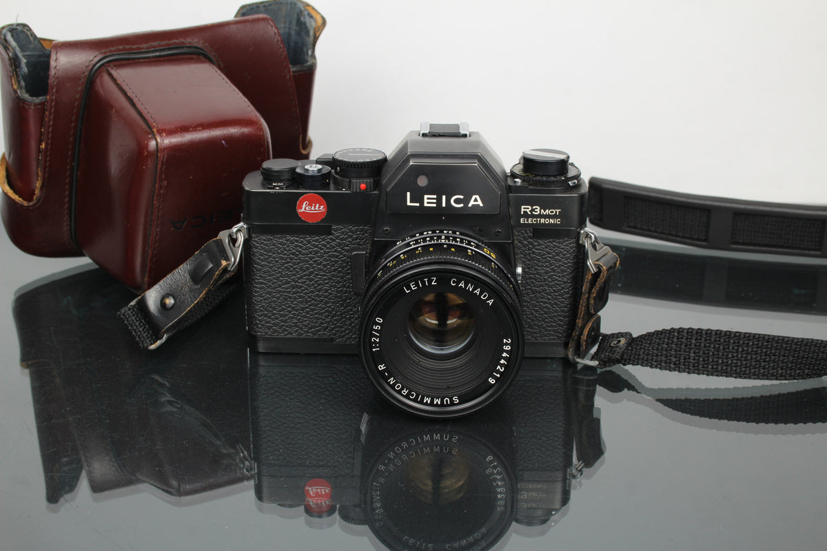 Leica R3 Mot elettronica + obiettivo 50mm f/2 Summicron-R