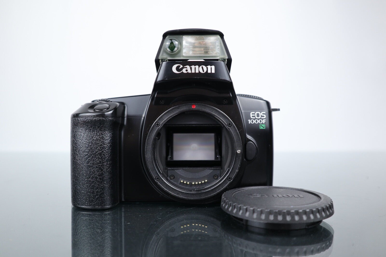 Canon EOS 1000FN AF | 35mm SLR Film Camera | Body Only - Dutch|Thrift