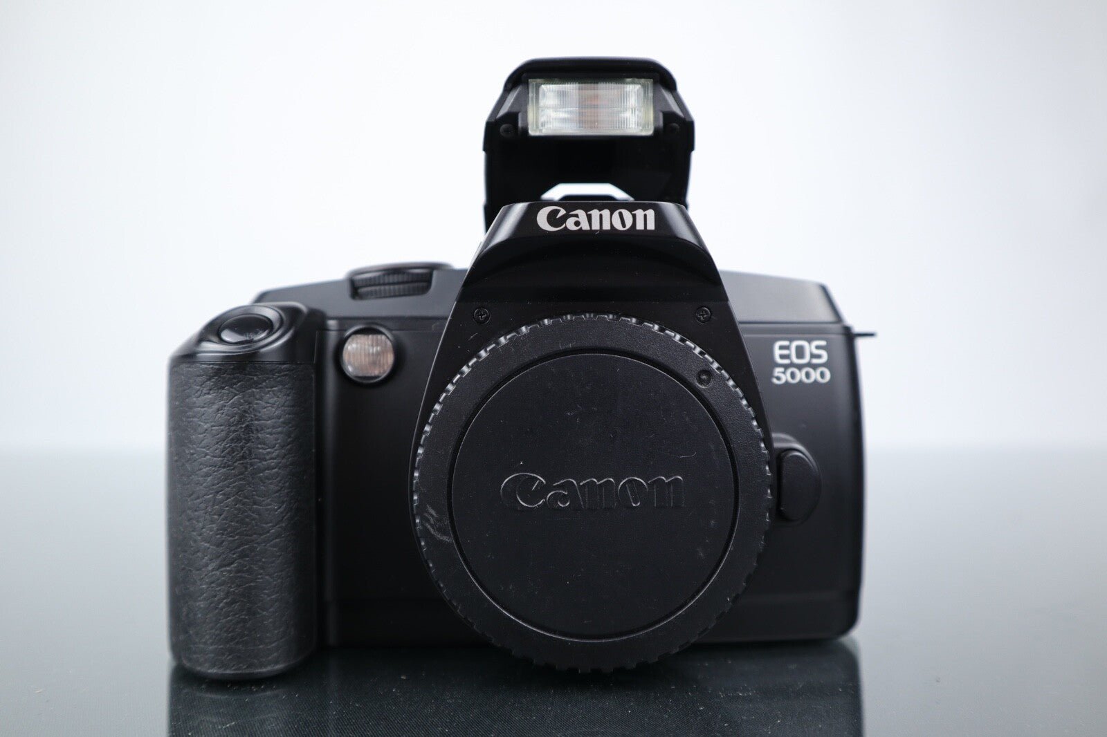 📷 Canon EOS 5000 | 35mm SLR Film Camera | Body Only - Dutch|Thrift