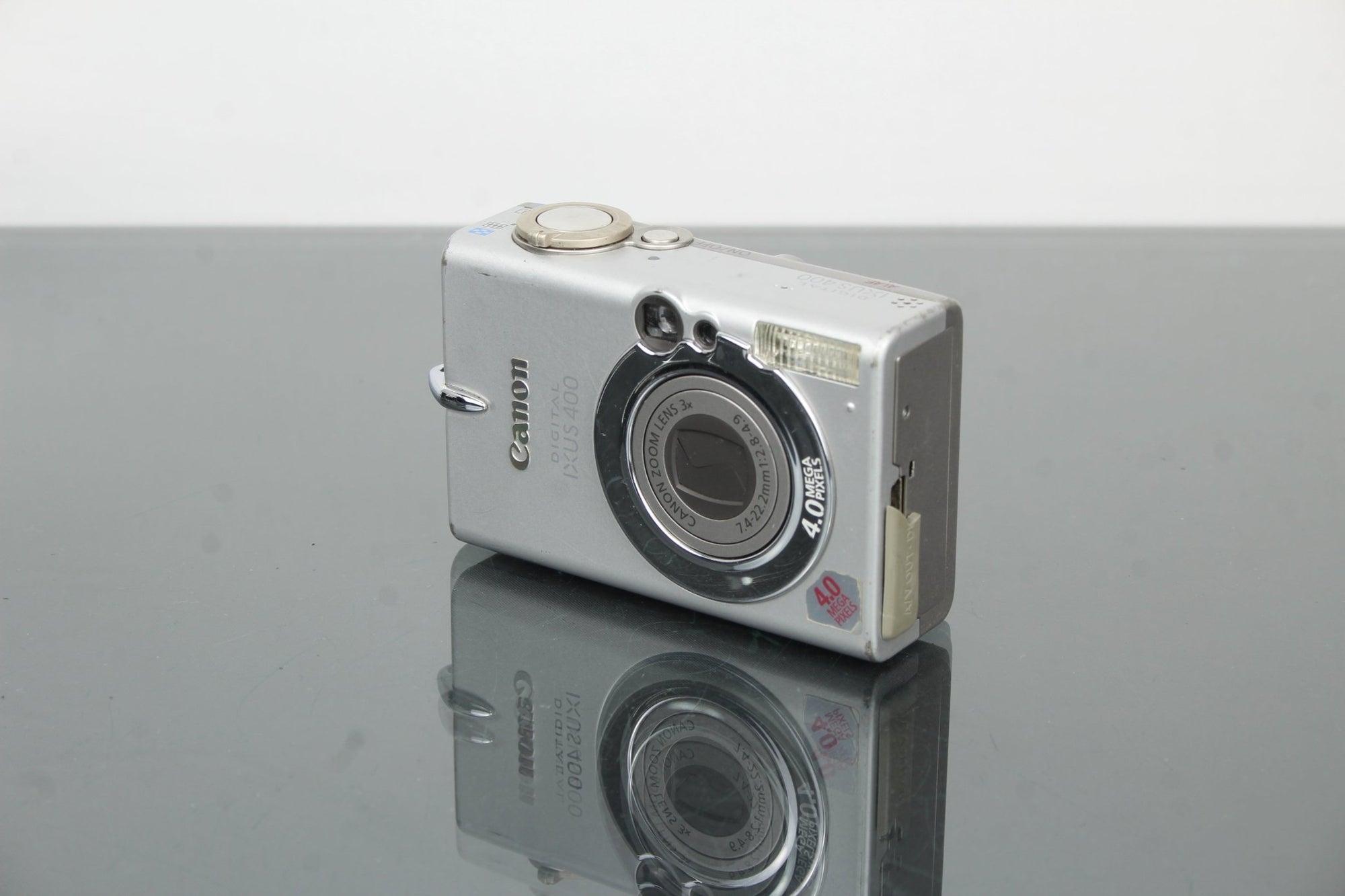 Canon IXUS 400 - Dutch|Thrift