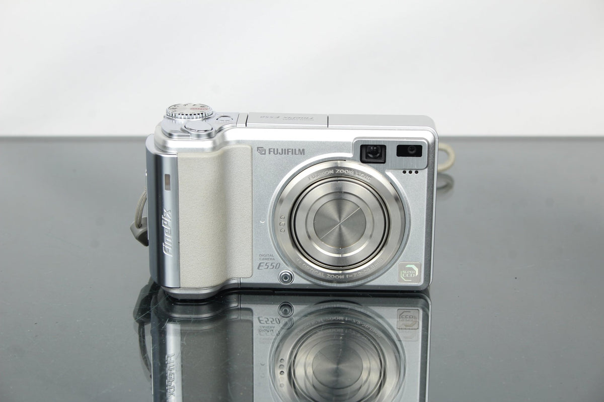 Fujifilm FinePix E550 - Dutch|Thrift