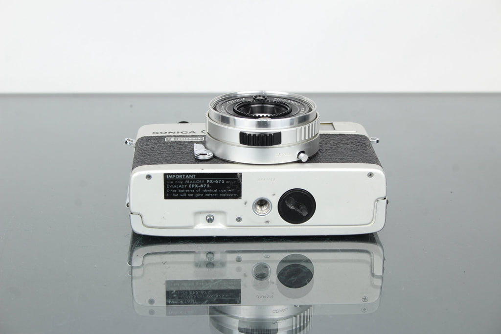 Konica C35 automatic - Dutch|Thrift