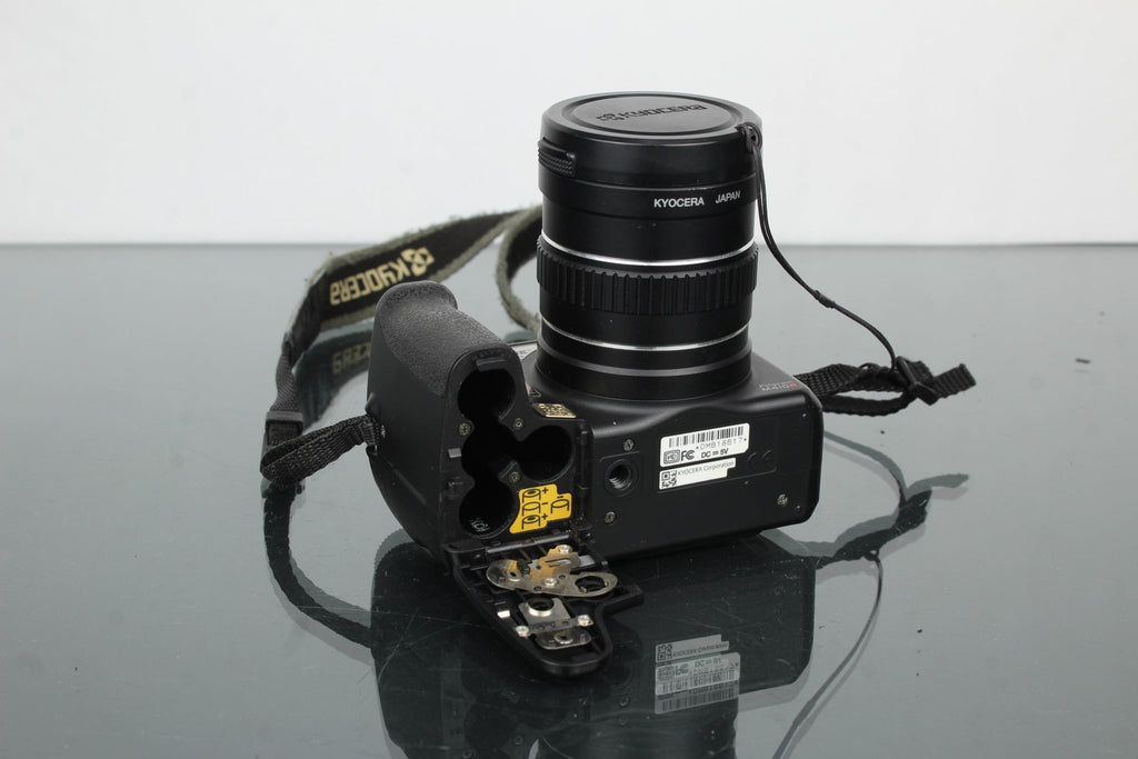 Kyocera Finecam M410R - Dutch|Thrift