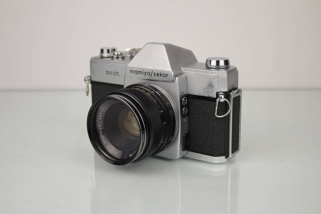 Mamiya/Sekor 500 DTL + Auto Mamiya/Sekor 1:2 f=50mm - Dutch|Thrift