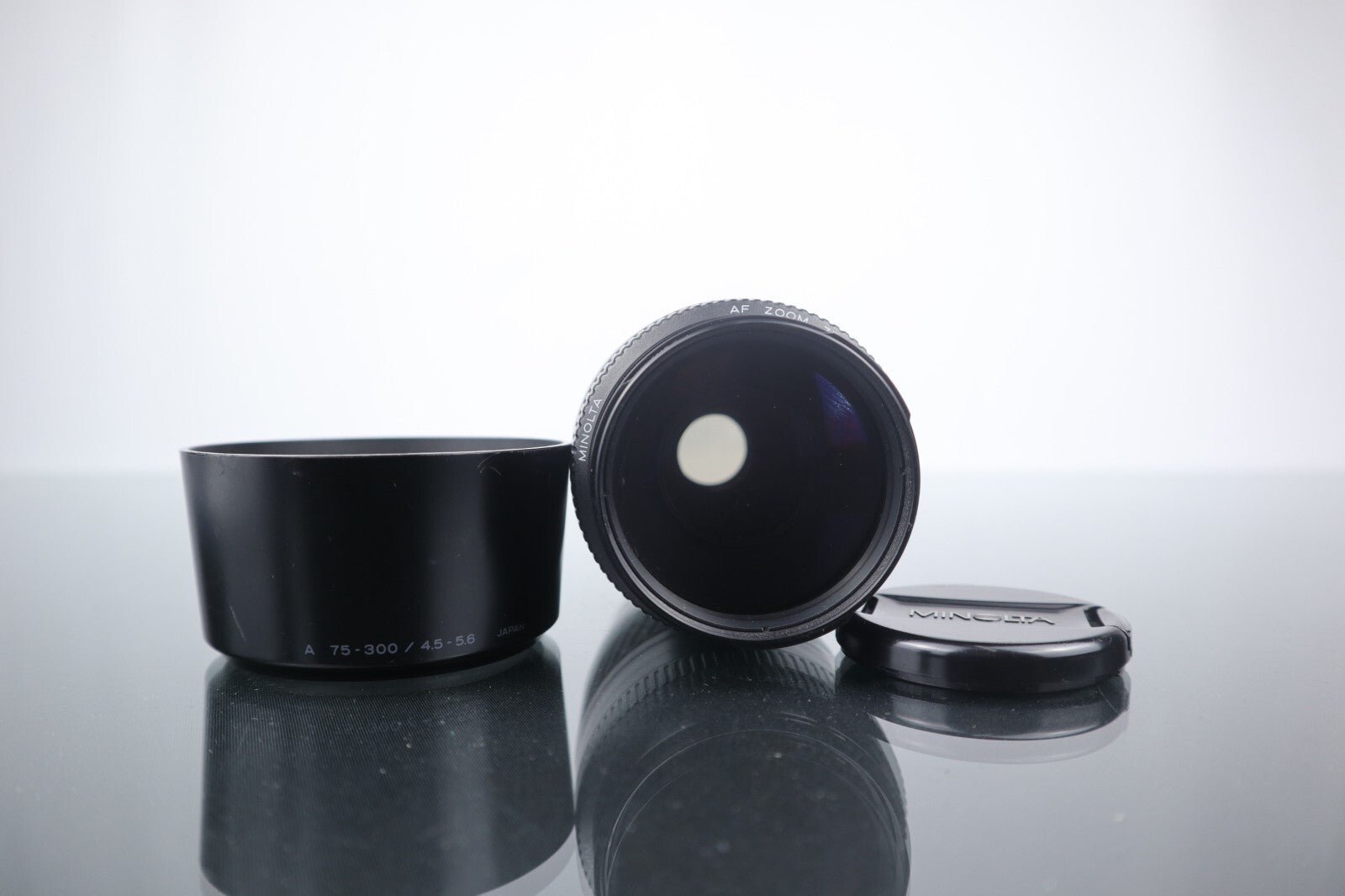 Minolta AF Zoom Macro Lens | 75 - 300 mm 1:4.5 - 5.6 | Sony A - Mount - Dutch|Thrift