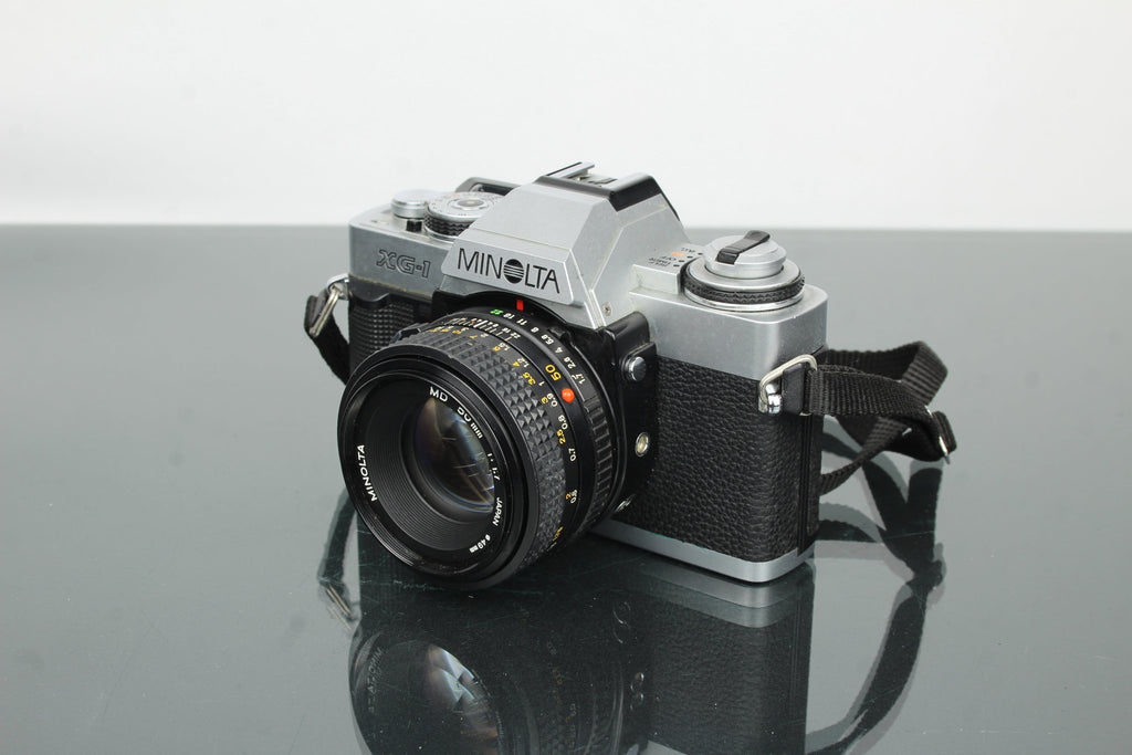 Minolta XG - 1 + MD 50mm 1:1.7 - Dutch|Thrift