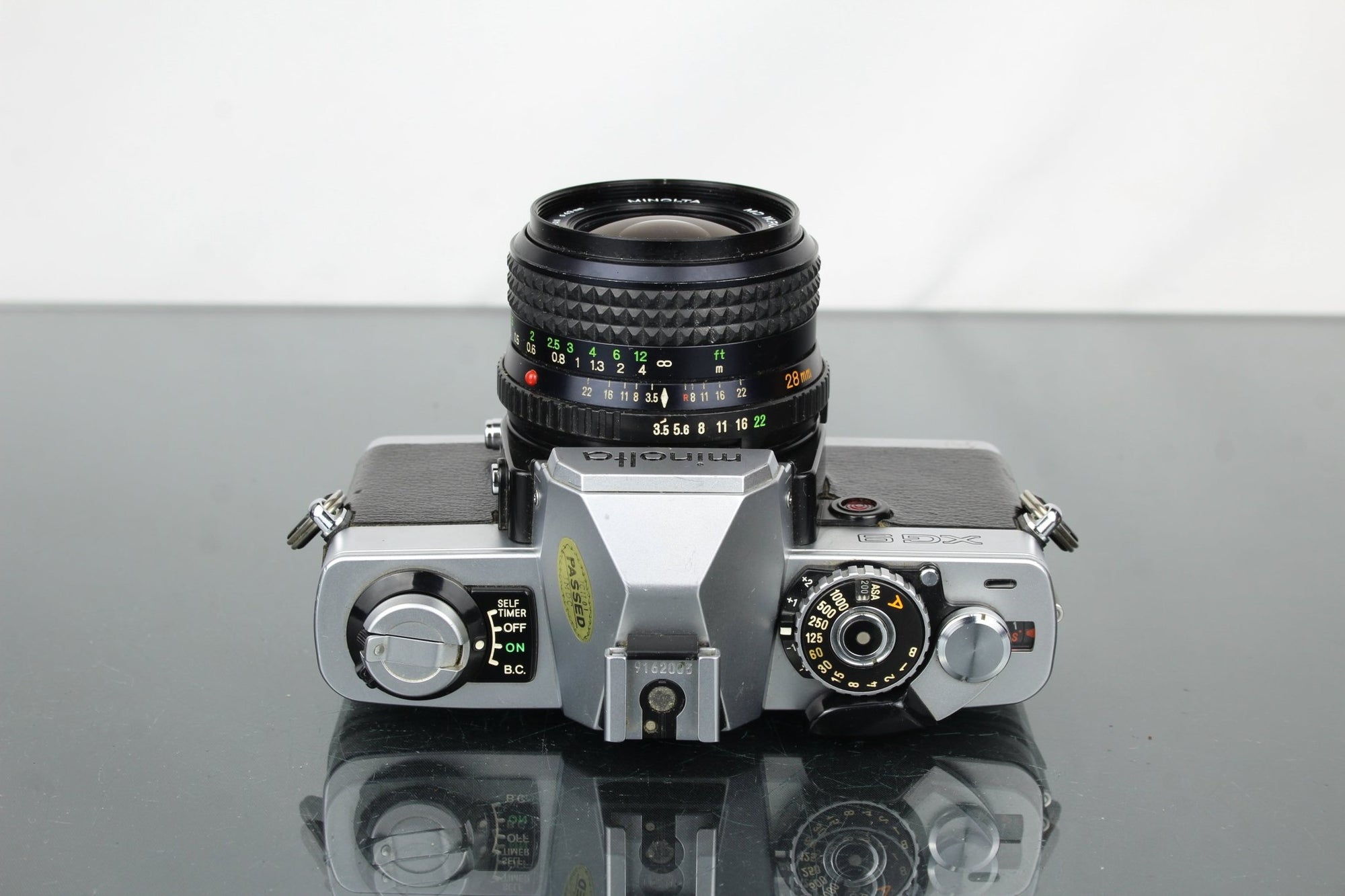 Minolta XG9 + 28mm 1:3.5 Minolta lens - Dutch|Thrift