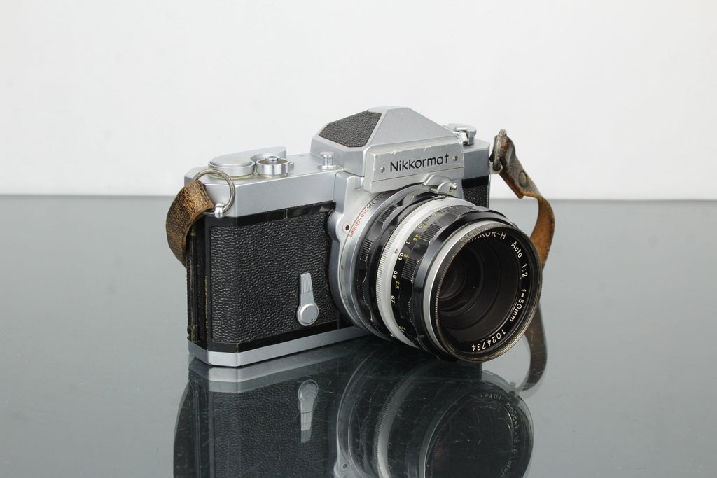 Nikon Nikkormat FT + Nikon Nikkor - H Auto 1:2 f=50mm - Dutch|Thrift