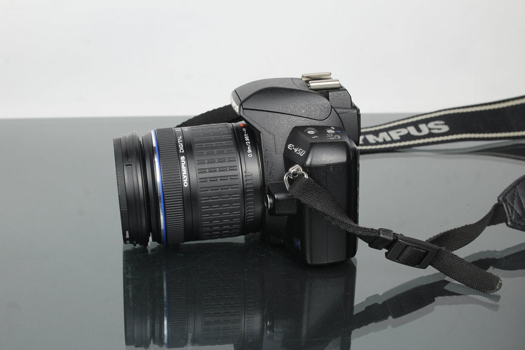 Olympus E - 450 + 40 - 150mm 1:4 - 5.6 ED lens - Dutch|Thrift