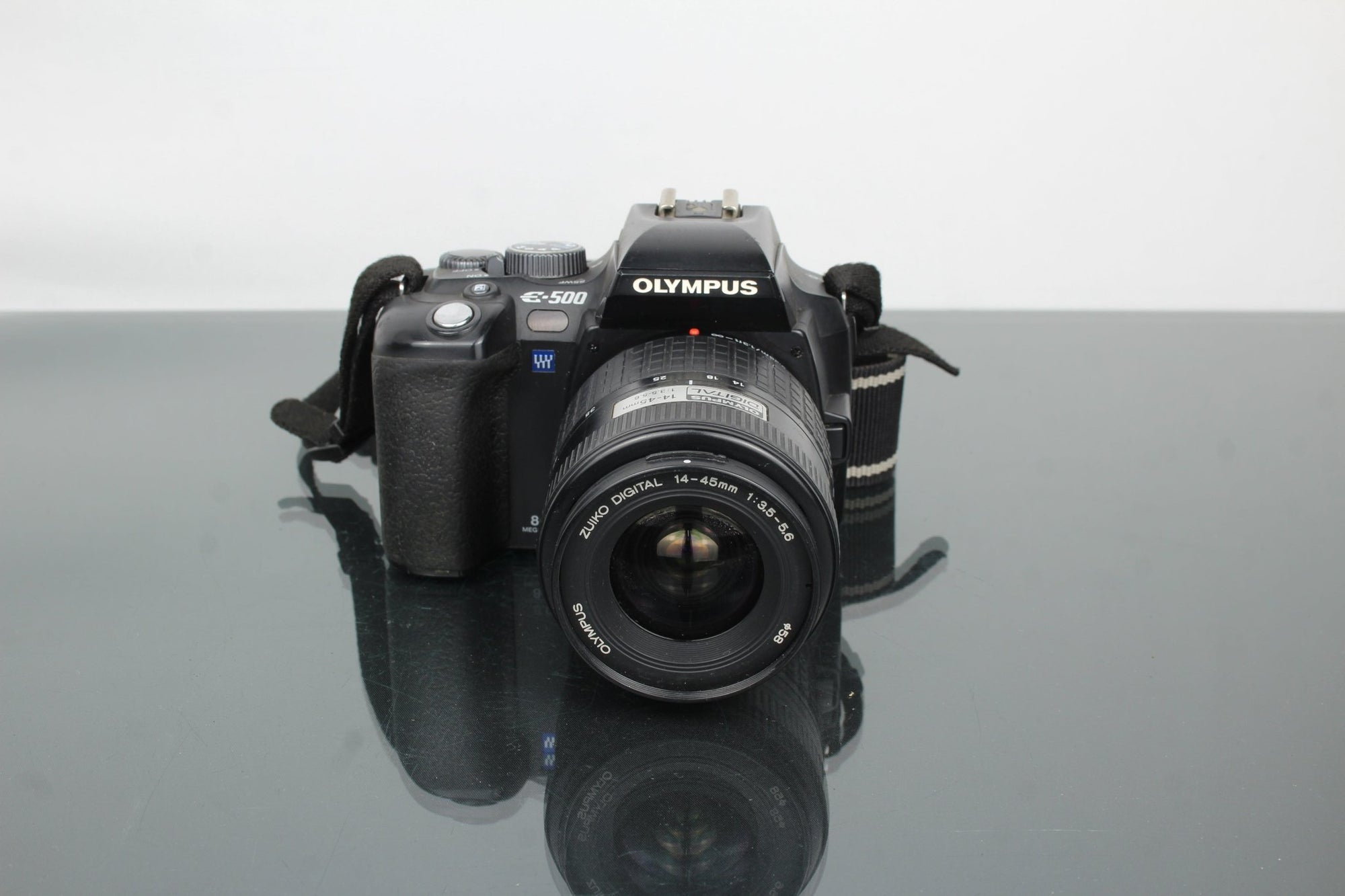 Olympus E - 500 + 14 - 45mm 1:3.5 - 5.6 Olympus lens - Dutch|Thrift
