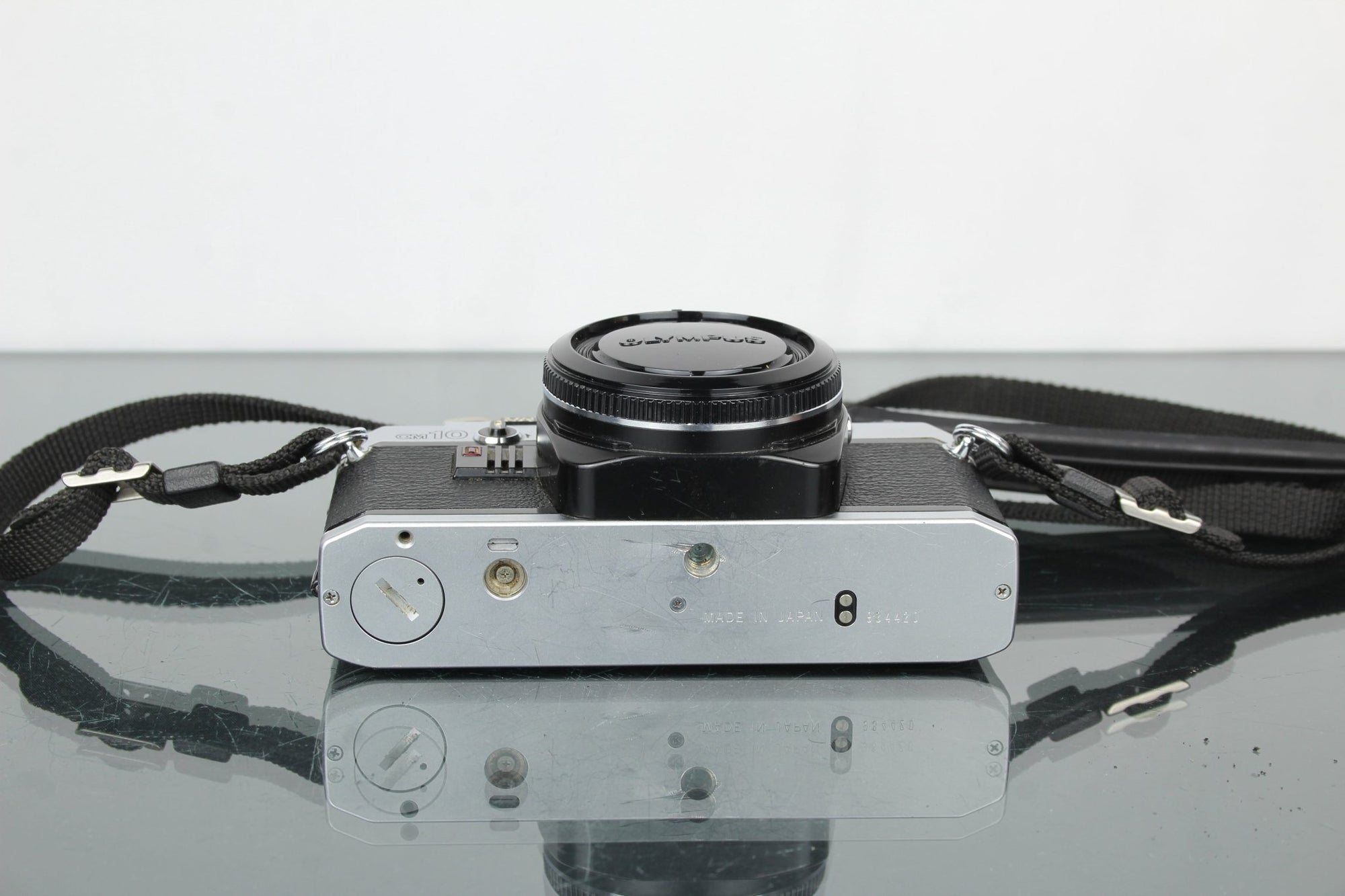 Olympus OM10 - Dutch|Thrift