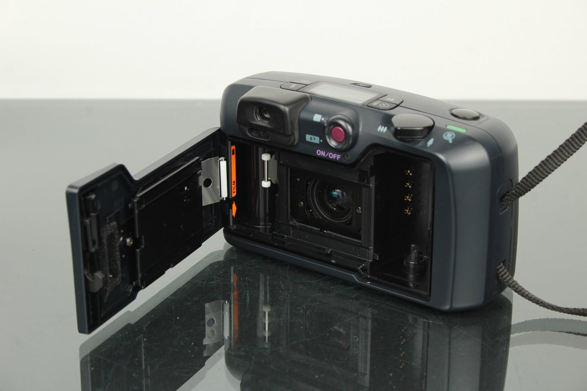 Pentax Espio 115 - Dutch|Thrift