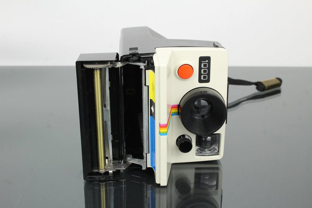 Polaroid 1000 Land Camera - Dutch|Thrift