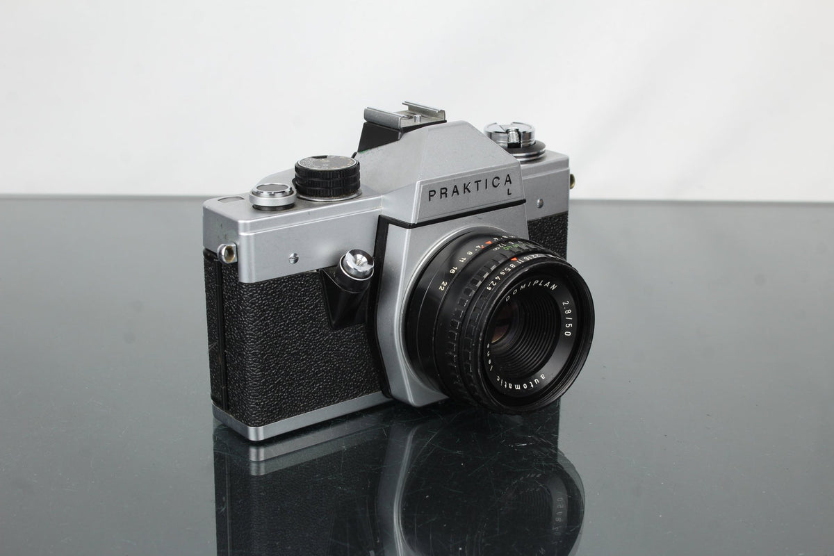 Praktica L + Domiplan 2.8/50 - Dutch|Thrift
