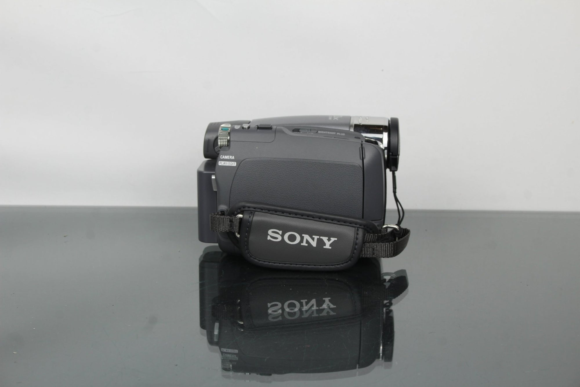 Sony DCR - HC23E MiniDV Digital video camera recorder - Dutch|Thrift