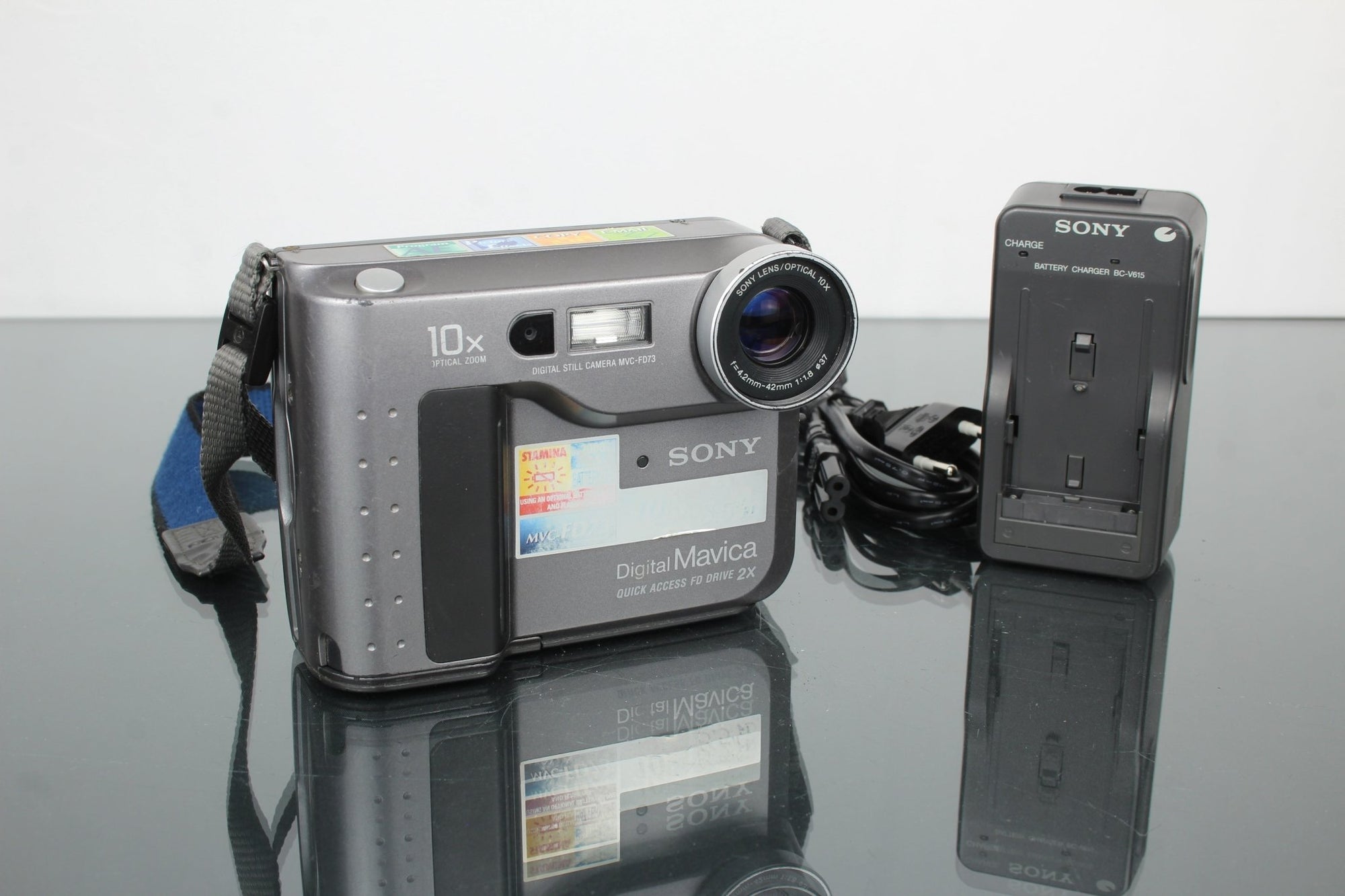 Sony digital mavia MVC - FD73 - Dutch|Thrift