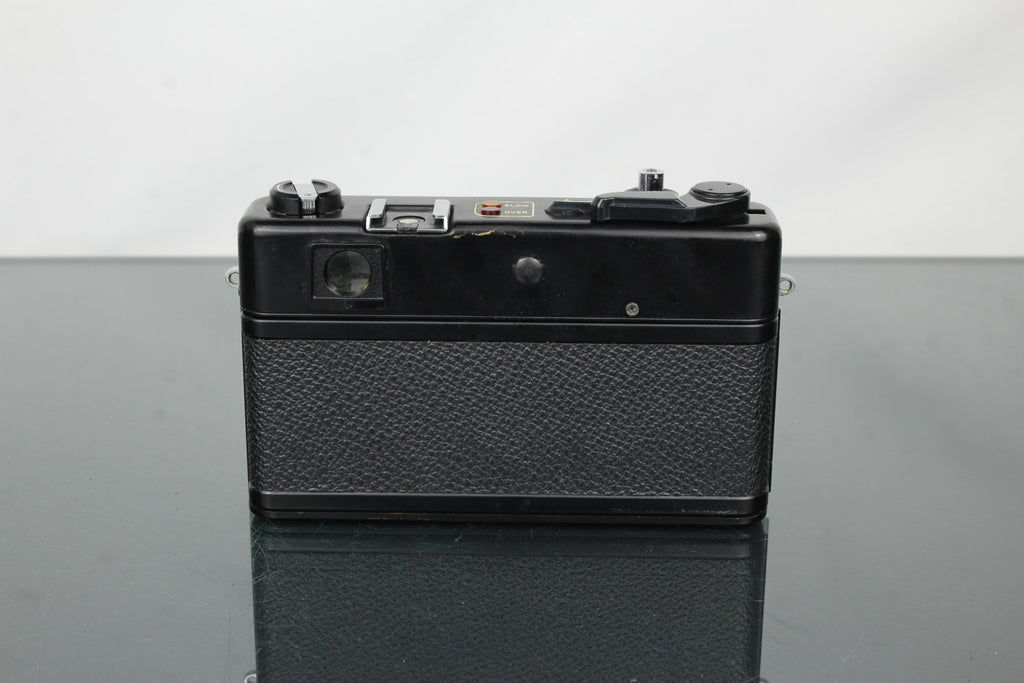 Yashica MG - 1 - Dutch|Thrift