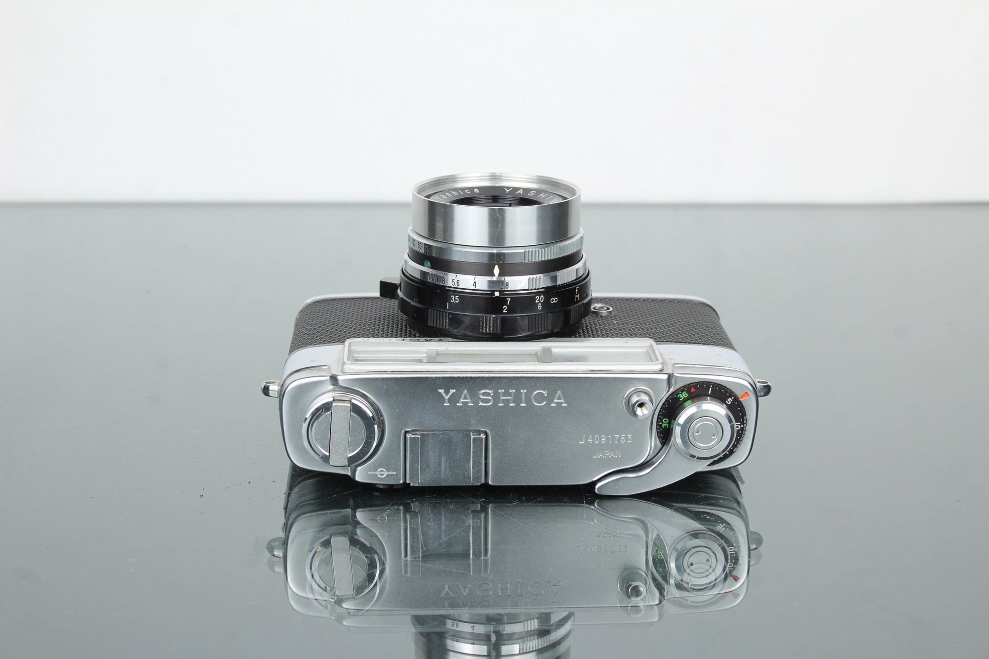 Yashica Minister - D - Dutch|Thrift