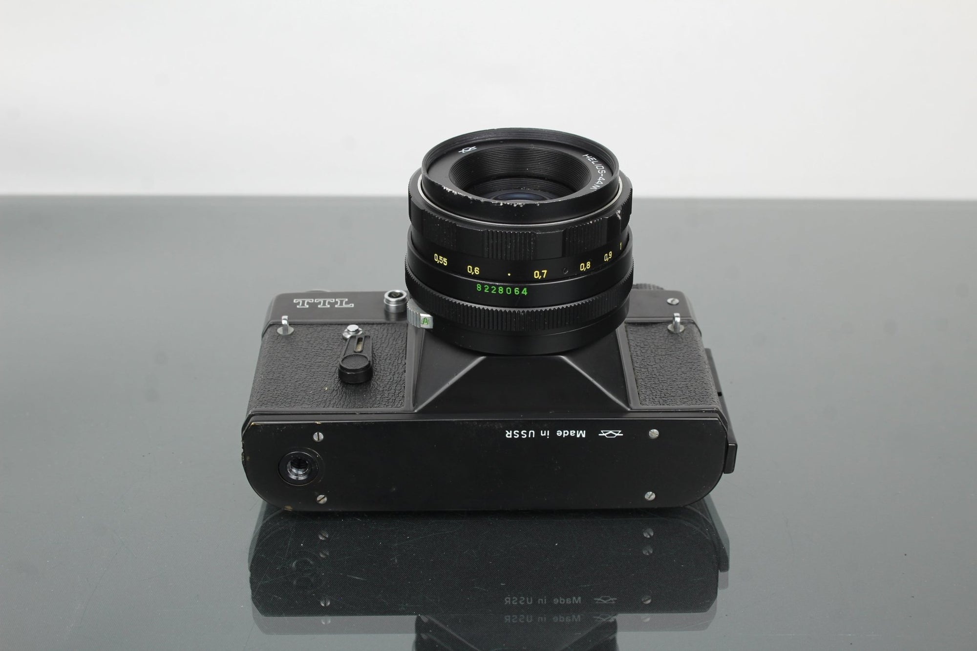 Zenit TTL + Helios 44M 2/58 - Dutch|Thrift