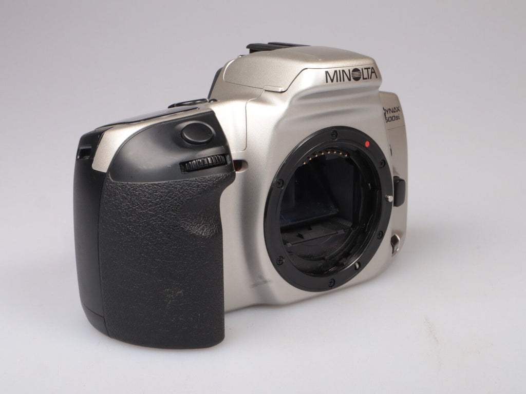Minolta Dynax 500si | 35mm SLR Film Camera | Body Only | Silver #2653 - Dutch|Thrift